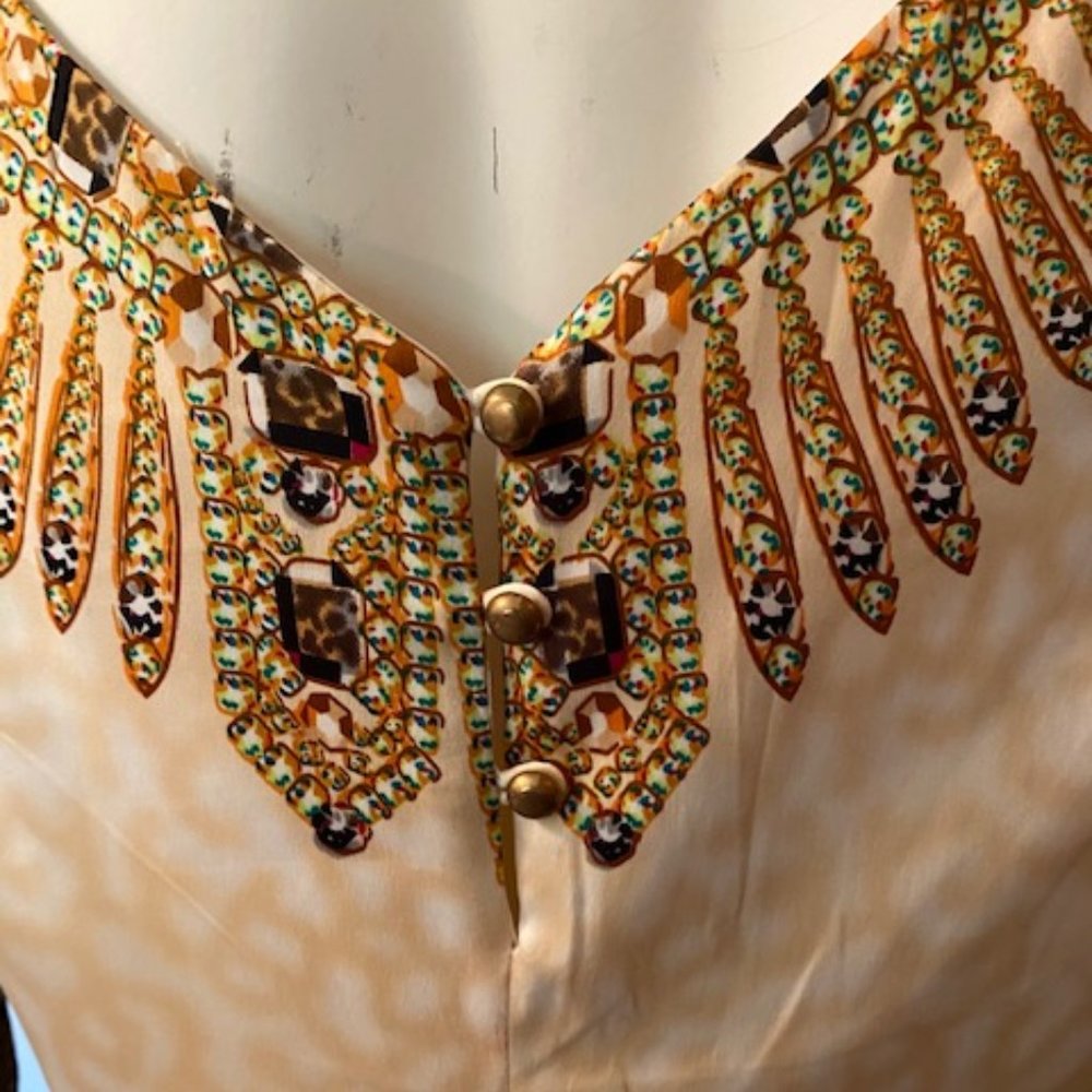 Dress - Picture 4 of 8